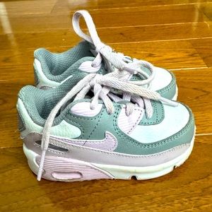 Nike Air Force 1 Baby/Toddler Tennis Shoes - Purple and White (Size 5C)